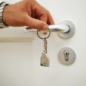 servicio de inmobiliaria la famille sa